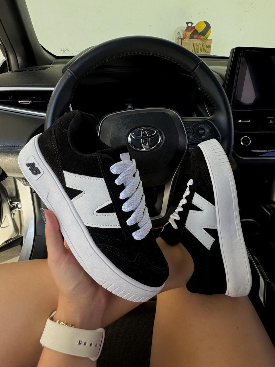 NEW BALANCE CT302