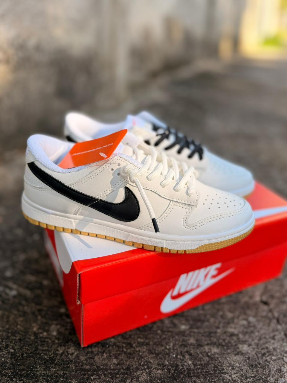 Nike Premium