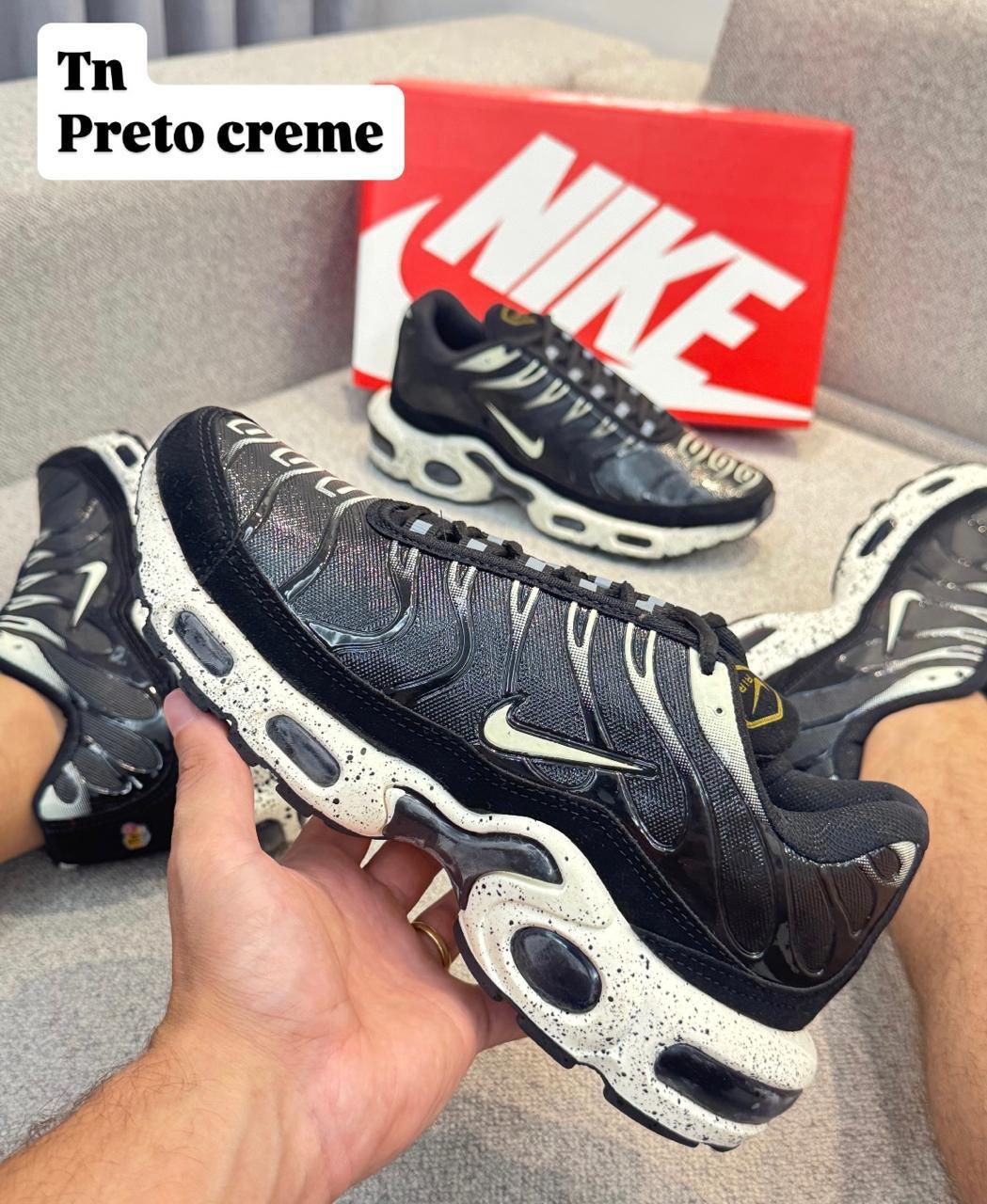 Nike TN Premium